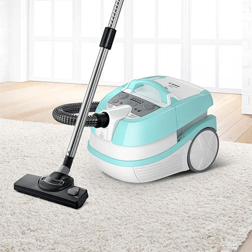 Bosch Series 4 Wet & Dry Vacuum Cleaner BWD420HYG
