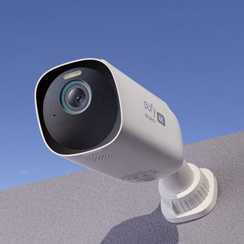 Eufy 4K UHD Wireless Security Camera Kit AEST88713W1