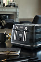 Delonghi Avvolta Class 4 Slice Toaster Black CTAC4003.BK